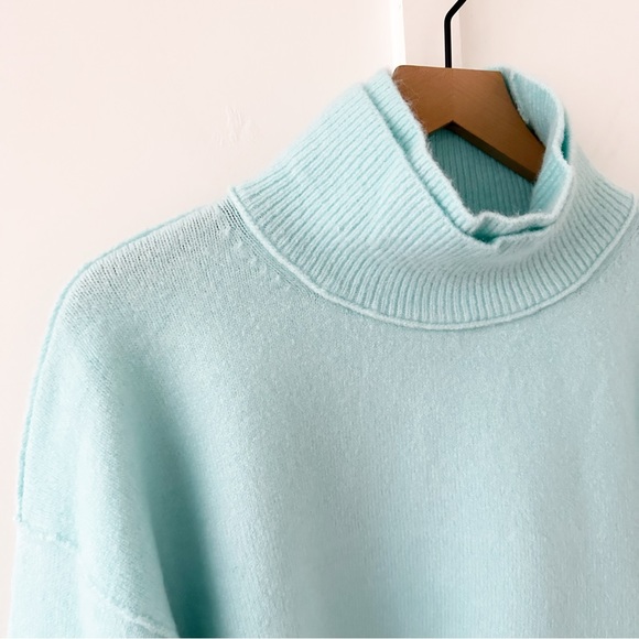 FREE PEOPLE blue afterglow mock neck sweater - Picture 4 of 7